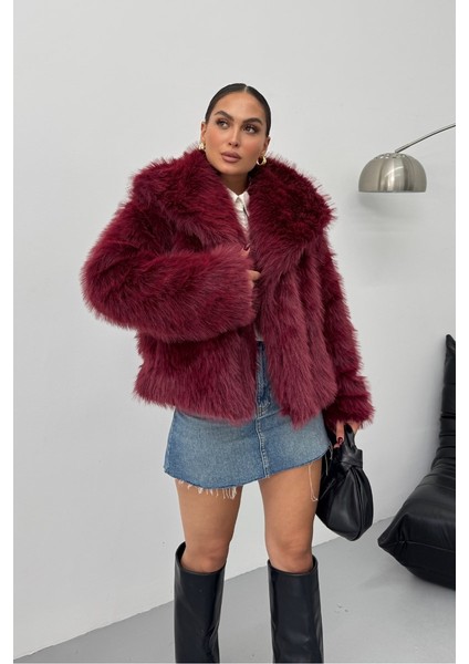 Kadın Kürk Şık Geniş Yaka Astarlı Çıtçıt Düğmeli premium kürk fiyatları