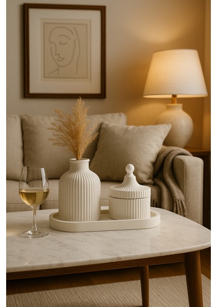 3 Parçalı Dekoratif Set – Çizgili Vazo, Kapaklı Mumluk & Oval Tepsi