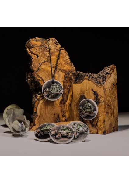 Kaplumbağa Desen Seramik Kolye – Stres ve Denge Kolyesi indirimleri