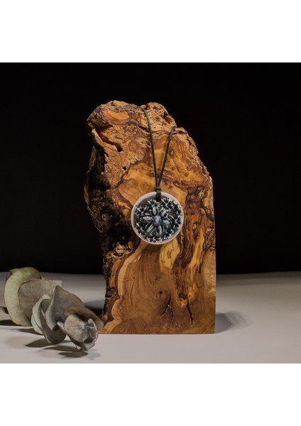 Gece Bahçesi Seramik Kolye – Stres ve Denge Kolyesi