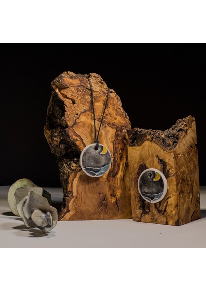 Geceye Yolculuk Seramik Kolye – Stres ve Denge Kolyesi fırsatları