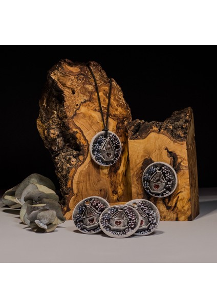 Kalp Evi Seramik Kolye – Stres ve Denge Kolyesi indirimleri