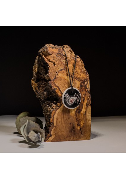 Uçan Horoz Seramik Kolye – Stres ve Denge Kolyesi