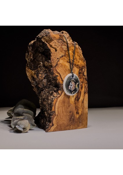 Mercan Sığınağı Seramik Kolye – Stres ve Denge Kolyesi fiyatları