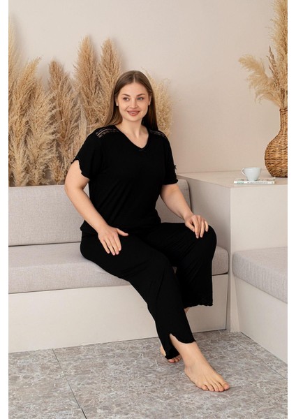 Bambu Kumaş Büyük Beden Dantelli Kısa Kollu Pijama Takımı modelleri