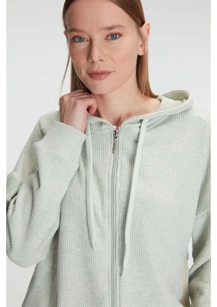Pamuklu Homesuit Kapüşonlu Fermuarlı Ev Giyim Pijama Takımı fırsatları