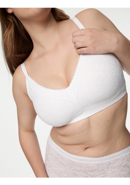 Flexifit™ Dantel Detaylı Balensiz Toparlayıcı Sütyen