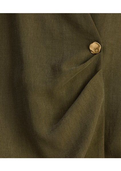 Geniş Gömlek Yaka Uzun Kol Gömlek fırsatları