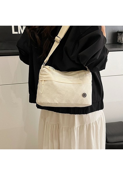 Moda Crossbody Kadın Basit Omuz Çantası (Yurt Dışından) fiyatları