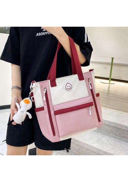 Üniversite Öğrencileri Için Büyük Kapasiteli Ders (Yurt Dışından) modelleri