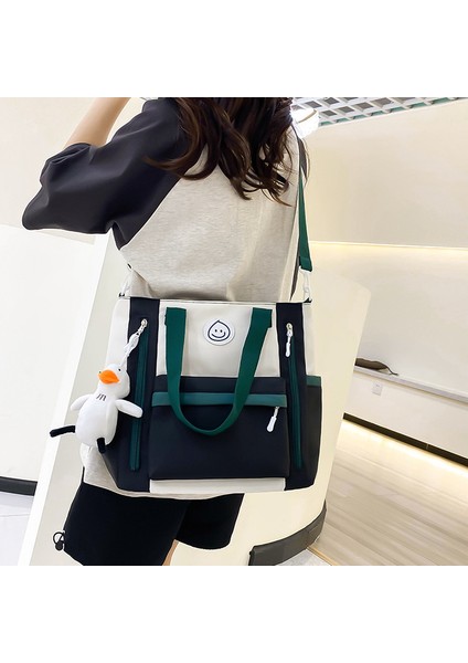 Üniversite Öğrencileri Için Büyük Kapasiteli Ders (Yurt Dışından) fırsatları