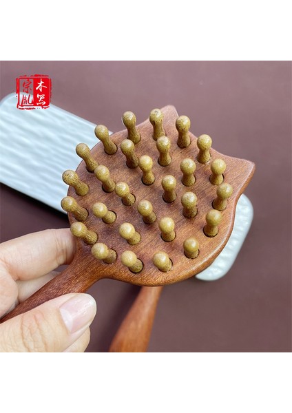 Sevimli Yavru Kedi Şekilli Sandal Ağacı Tırnak Tarak (Yurt Dışından) fırsatları