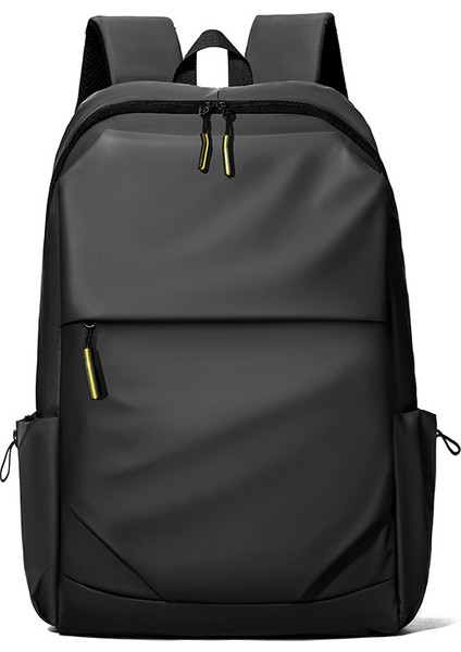 Yeni Ortaokul Öğrencileri ve Üniversite Öğrencileri Için Büyük Kapasiteli Okul (Yurt Dışından)