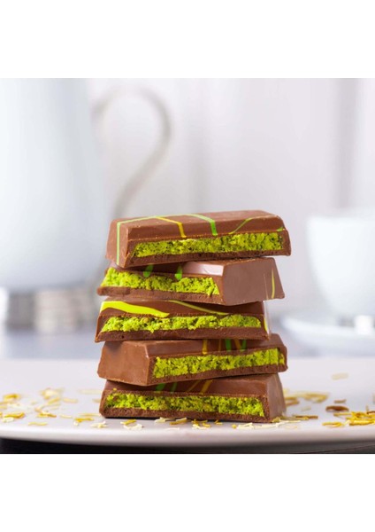 Dubai Sütlü Çikolata 200 gr (1 Paket) – Tereyağlı Çıtır Kadayıf ve Antep Fıstık Dolgulu Özel Lezzet