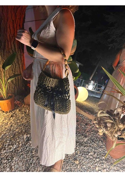 Kağıt Ip El Yapımı Çanta - Ahşap Saplı, Siyah Kurdele Detaylı, Çıtçıtlı fırsatları