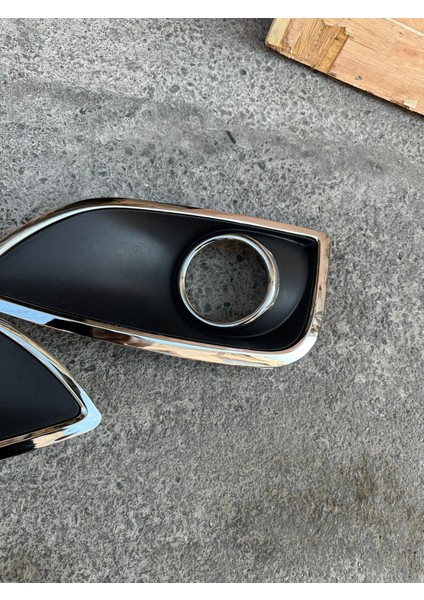 Hyundai IX35 Sağ Sol Sis Kapak Krom 2011-2015 86586-2S300 modelleri
