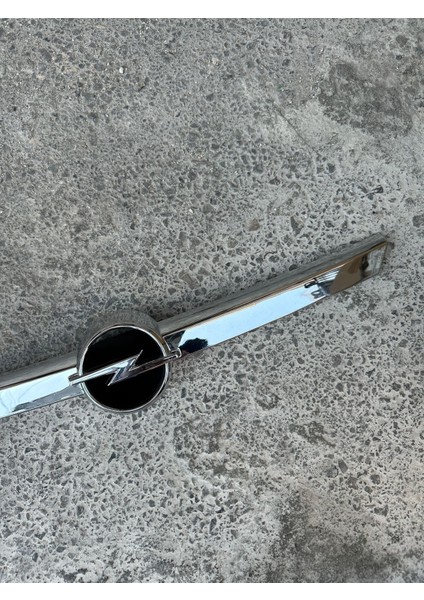 Opel Corsa C Ön Panjur Nikelaj 2004> 1400854 fiyatları