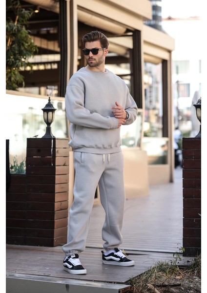 Boyalı Gri Bisiklet Yaka Basic Eşofman Takımı E7329 fırsatları