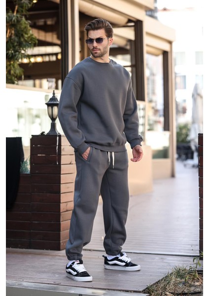 Füme Kahverengi Bisiklet Yaka Basic Eşofman Takımı E7329 fırsatları