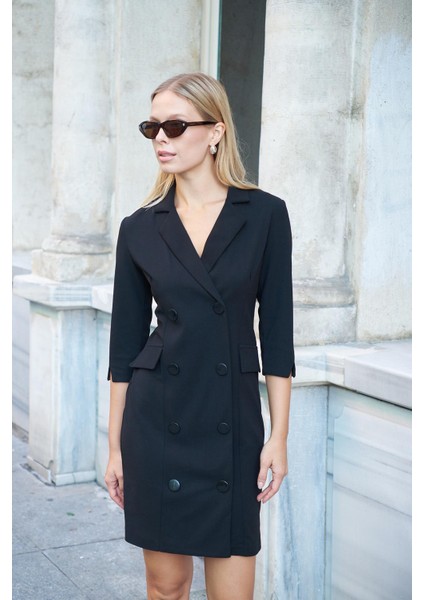 Sırt Dekolteli Anvelop Ceket Elbise