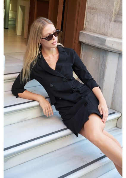 Sırt Dekolteli Anvelop Ceket Elbise fırsatları