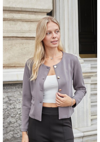 Kadın Esnek Ipeksi Modal Kumaş Geniş Sıfır Yaka Cep Kapaklı Uzun Kol Düğmeli Ceket-Gri indirimleri