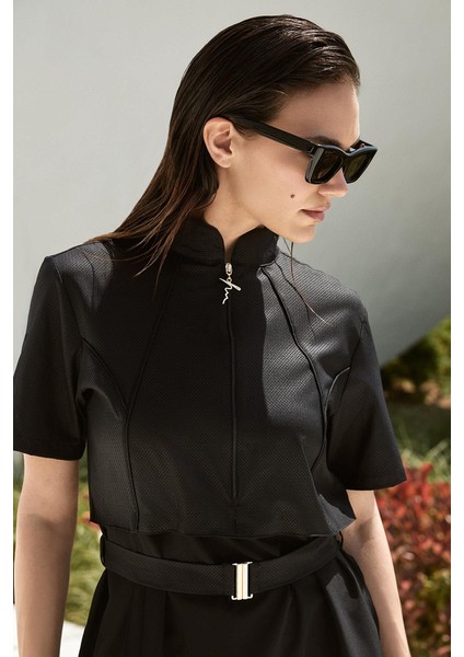 HSM-5039 Akanda Kemer Toka Detaylı Yarı Kapalı Mayo fiyatları