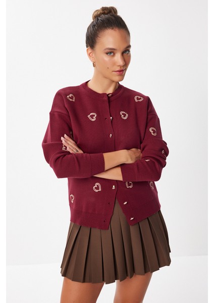 Kalp Nakışlı Şık Düğmeli Triko Hırka LNX0003 Bordo fiyatları
