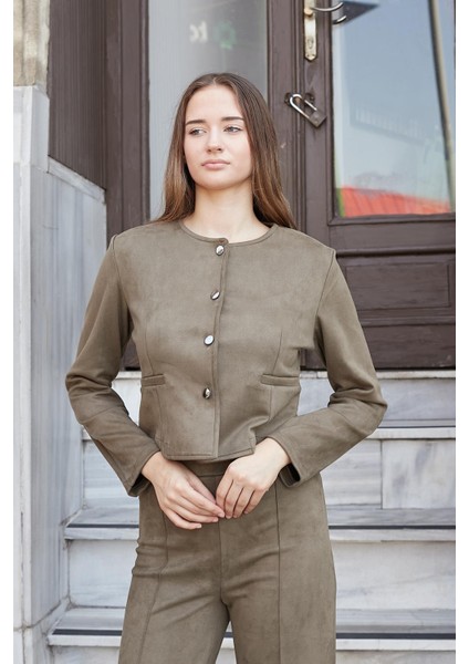 Kadın Esnek Süet Kumaş Sıfır Yaka Flato Cepli Uzun Kol Blazer Ceket-Haki indirimleri