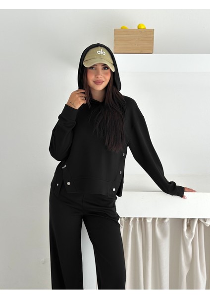 Yumuşak Dokulu Modal Kumaş Kapüşonlu Çıtçıt Detaylı Eşofman Takımı indirimleri