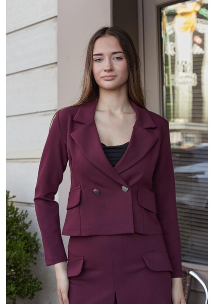 Kadın Hafif Esnek Kumaş Yakalı Cep Kapaklı Uzun Kol Düğmeli Blazer Ceket-Bordo