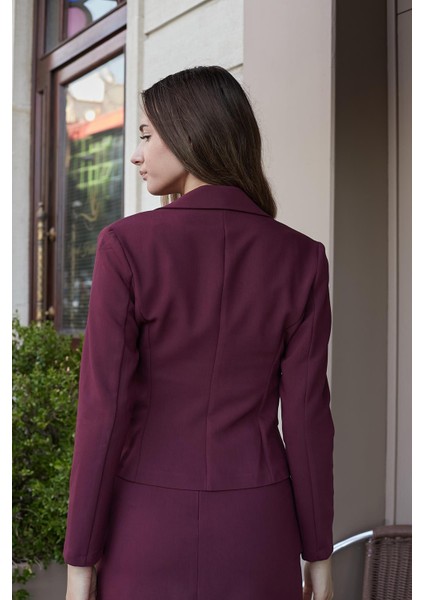 Kadın Hafif Esnek Kumaş Yakalı Cep Kapaklı Uzun Kol Düğmeli Blazer Ceket-Bordo fırsatları