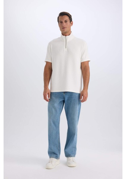 Regular Fit Dik Yaka Yarım Fermuarlı Ağır Kumaş Kısa Kollu Tişört modelleri