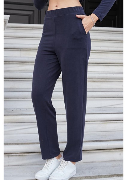 Kadın Esnek Modal Kumaş Yüksek Bel Cepli Bacak Kısmı Rahat Kesim Dar Paça Pantolon-Lacivert fırsatları