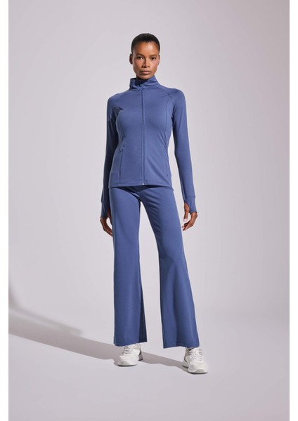 Fit Fitted Vücuda Oturan Ultra Soft Dik Yaka Çift Cepli Parmak Detaylı Fermuarlı Spor Hırka B3985AX25AU fiyatları