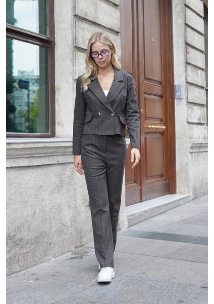 Kadın Yüksek Bel Alman Cepli Boru Paça Bacak Kısmı Rahat Hafif Esnek Kumaş Pantolon-Koyu Kahve Ekose