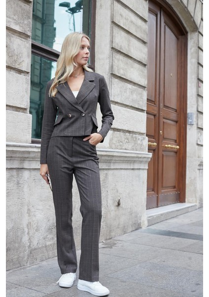 Kadın Yüksek Bel Alman Cepli Boru Paça Bacak Kısmı Rahat Hafif Esnek Kumaş Pantolon-Koyu Kahve Ekose fırsatları