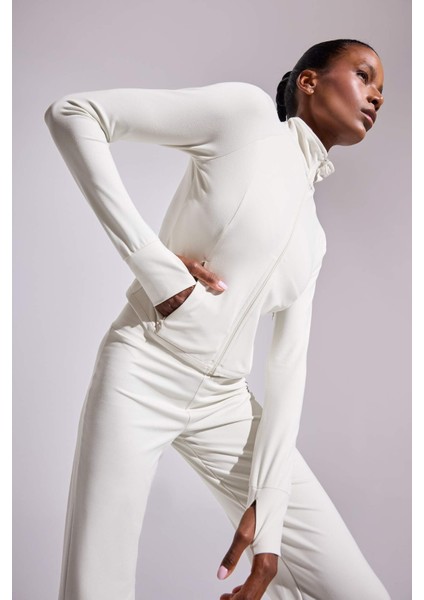 Fit Slim Fit Dar Kesim Dik Yaka İçi Yumuşak Tüylü Fermuarlı Hırka F2008AX25AU modelleri