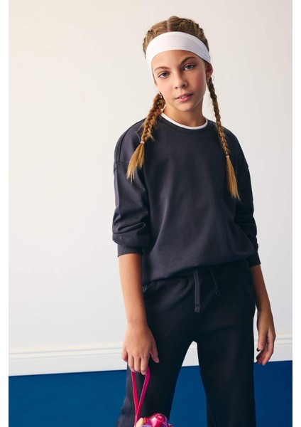 Kız Çocuk Relax Fit Bisiklet Yaka Uzun Kollu Okul Tişörtü E8816A825AU modelleri