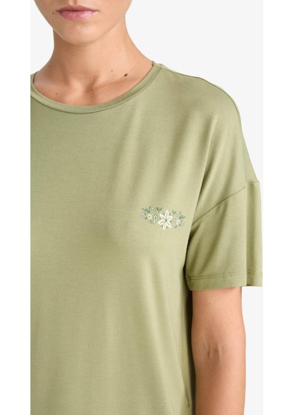 Pijama Takımı Regular Fit Kısa Kollu Üst Desenli Uzun Alt-Fall in Love F7560AX25AU indirimleri