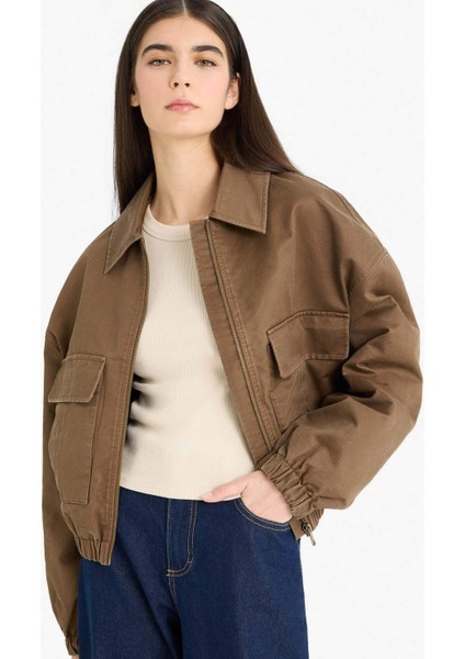 Su Geçirmez Relax Fit Polo Yaka Fermuarlı Mont E8627AX25AU fiyatları