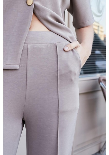 Kadın 1.sınıf Modal Esnek Kumaş Yüksek Bel Önden Dikişli Yan Cepli Bol Paça Palazzo Pantolon-Vizon indirimleri