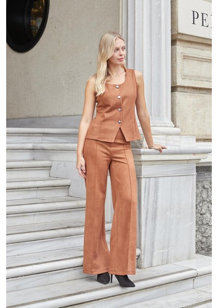 Kadın Likralı Süet Kumaş Balen Yaka Düğmeli Yelek-Taba