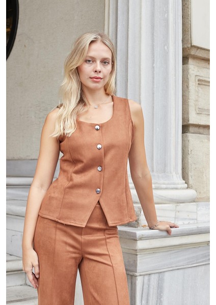 Kadın Likralı Süet Kumaş Balen Yaka Düğmeli Yelek-Taba indirimleri