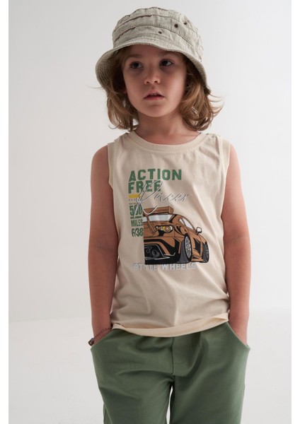 Erkek Çocuk Şortlu Takım Sıfır Kollu Yarış Pistinin Kahramanı Araba Baskılı 5-10 Yaş, Krem modelleri