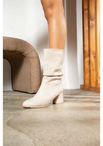 Günlük Kadın Dizaltı Çizme Körüklü Kalın Yüksek Topuklu Fermuarsız Tay Tüylü Astar Bot Bootie 2430 fiyatları