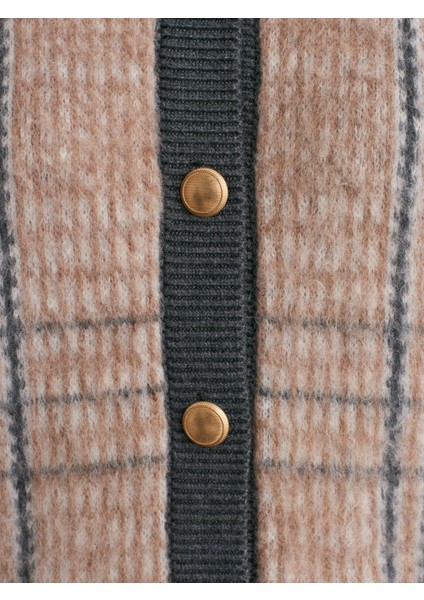 60986 Desenli Şardonlu Düğmeli Triko Hırka-Vizon fırsatları