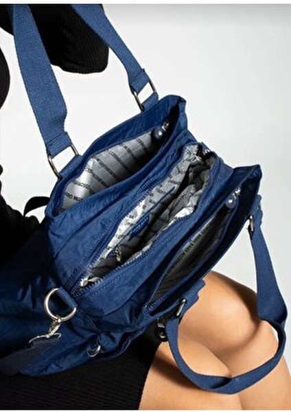 Kadın Lacivert Çok Gözlü Omuz Postacı ve Çapraz Çantası indirimleri