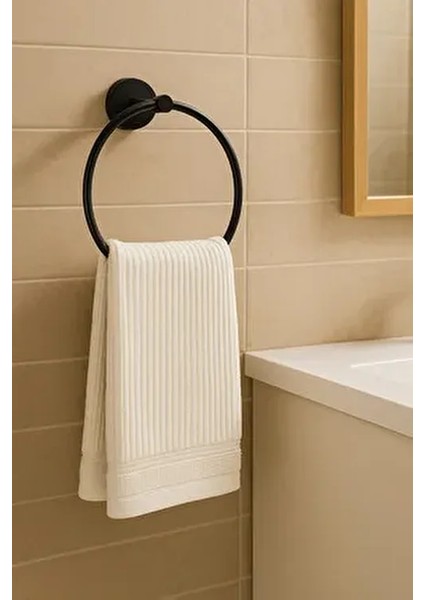 Siyah Yuvarlak Havluluk