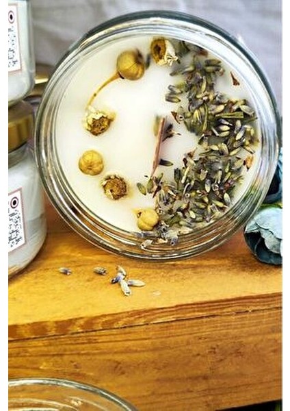 Aromaterapi Arınma Mum Lavanta ve Üzerlik Tohumu Papatyalı 300 gr